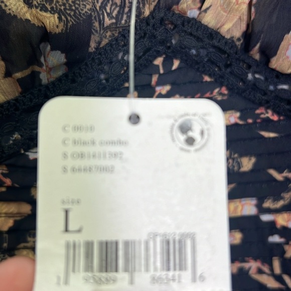 Free People - NWT Brunch Date  Floral Black Combo Ruffle Bodysuit Size Large - Picture 13 of 14
